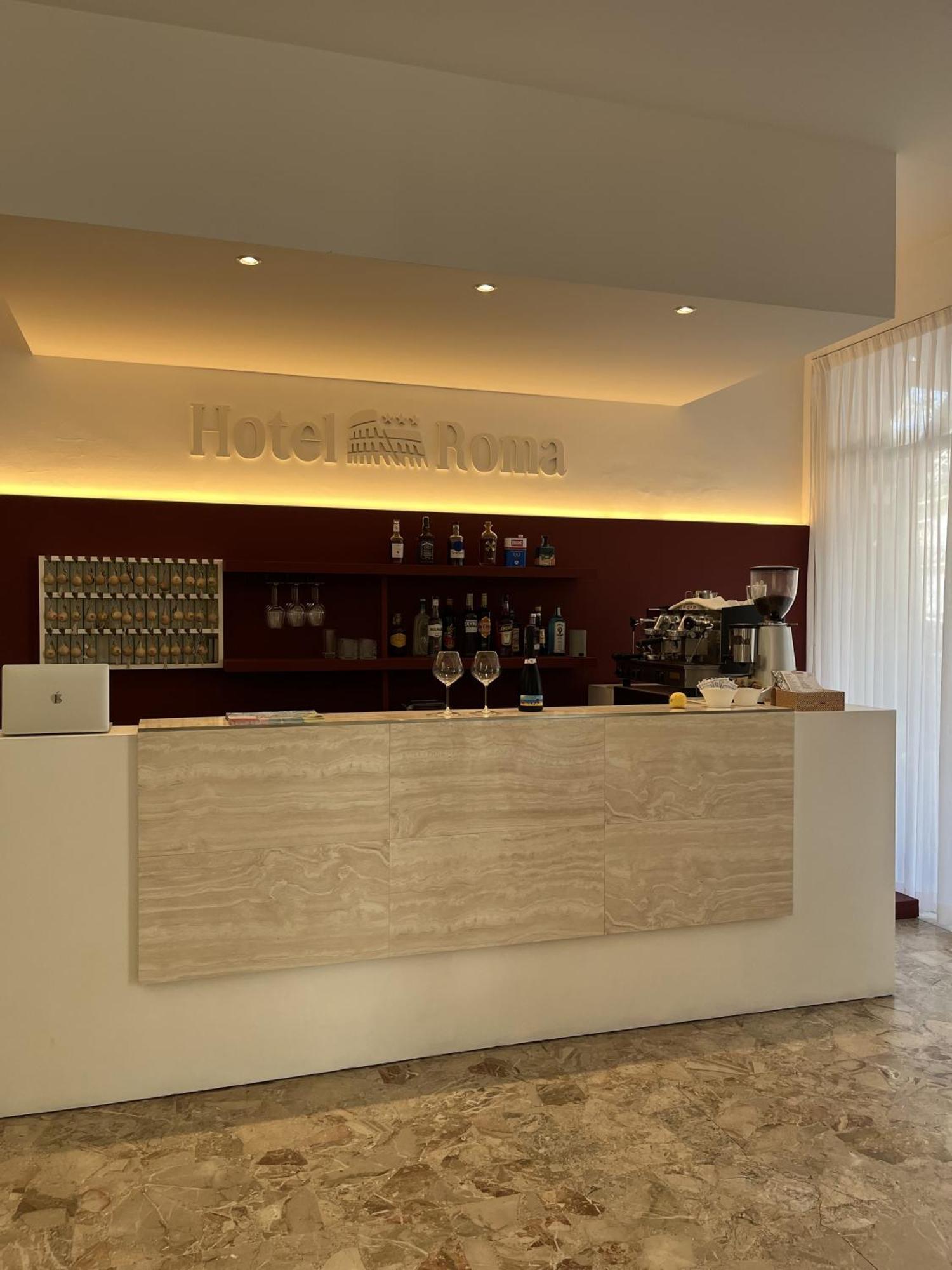 Hotel Roma